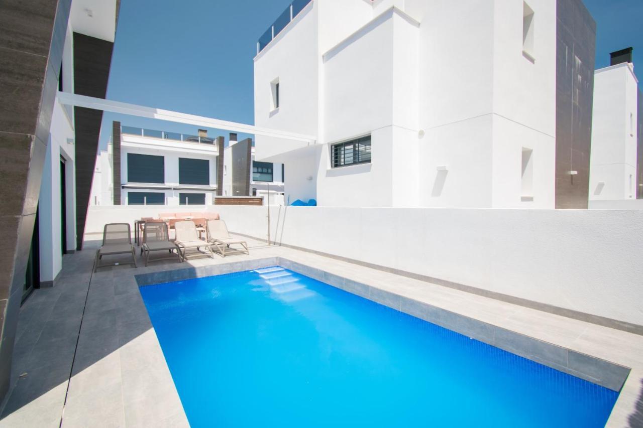 205 Luxury Gran Villa - Alicante Holiday Gran Alacant Eksteriør billede